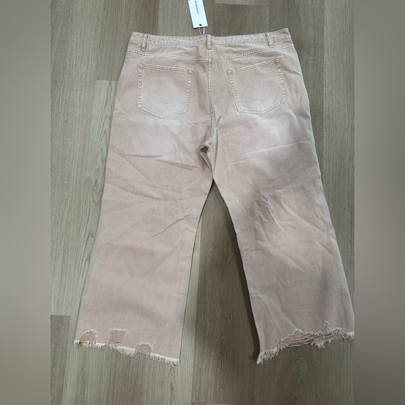 Annie Wear Distressed Pink Jeans - Picture 3 of 4